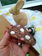 Load image into Gallery viewer, EASTER Chocolate pizza