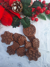 Load image into Gallery viewer, Christmas Milk chocolate presents