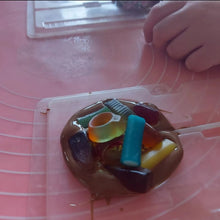 Load image into Gallery viewer, Children's Easter Chocolate Workshop - Friday 3 April - 1.30pm - Rugby