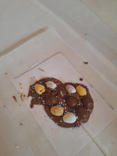 Load image into Gallery viewer, Children's Easter Chocolate Workshop - Friday 3 April - 1.30pm - Rugby