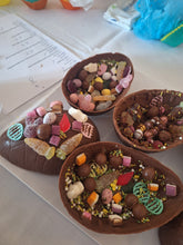 Load image into Gallery viewer, Children's Easter Chocolate Workshop - Friday 3 April - 1.30pm - Rugby