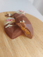 Load image into Gallery viewer, Chocolate Filled Heart
