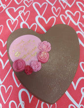 Load image into Gallery viewer, Valentines Chocolate Heart Smash