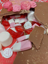Load image into Gallery viewer, Valentines Chocolate Heart Smash