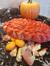 Load image into Gallery viewer, Halloween - White chocolate smashable brain
