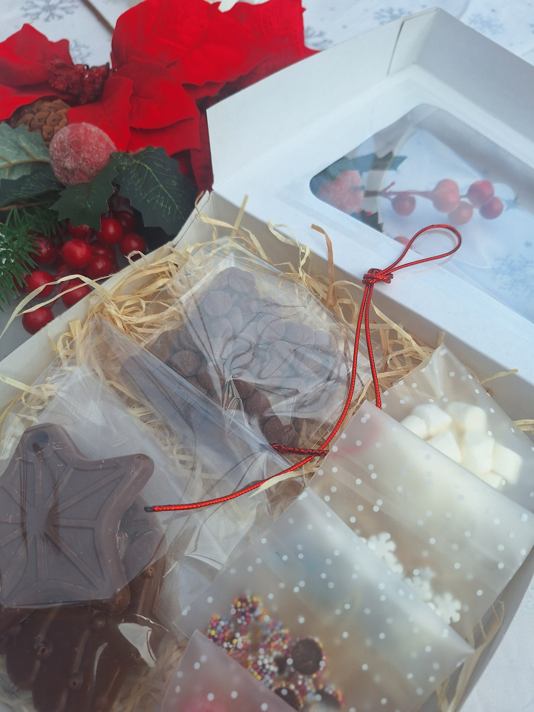 Christmas - Decorate your own Christmas Baubles