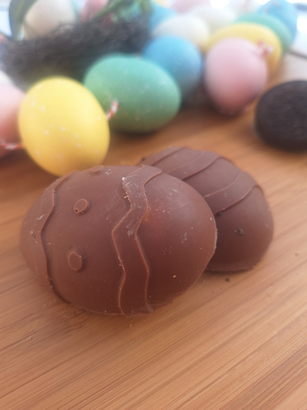 EASTER - Oreo filled egg duo
