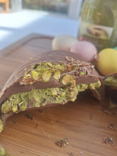Load image into Gallery viewer, EASTER -Pistachio half shell egg
