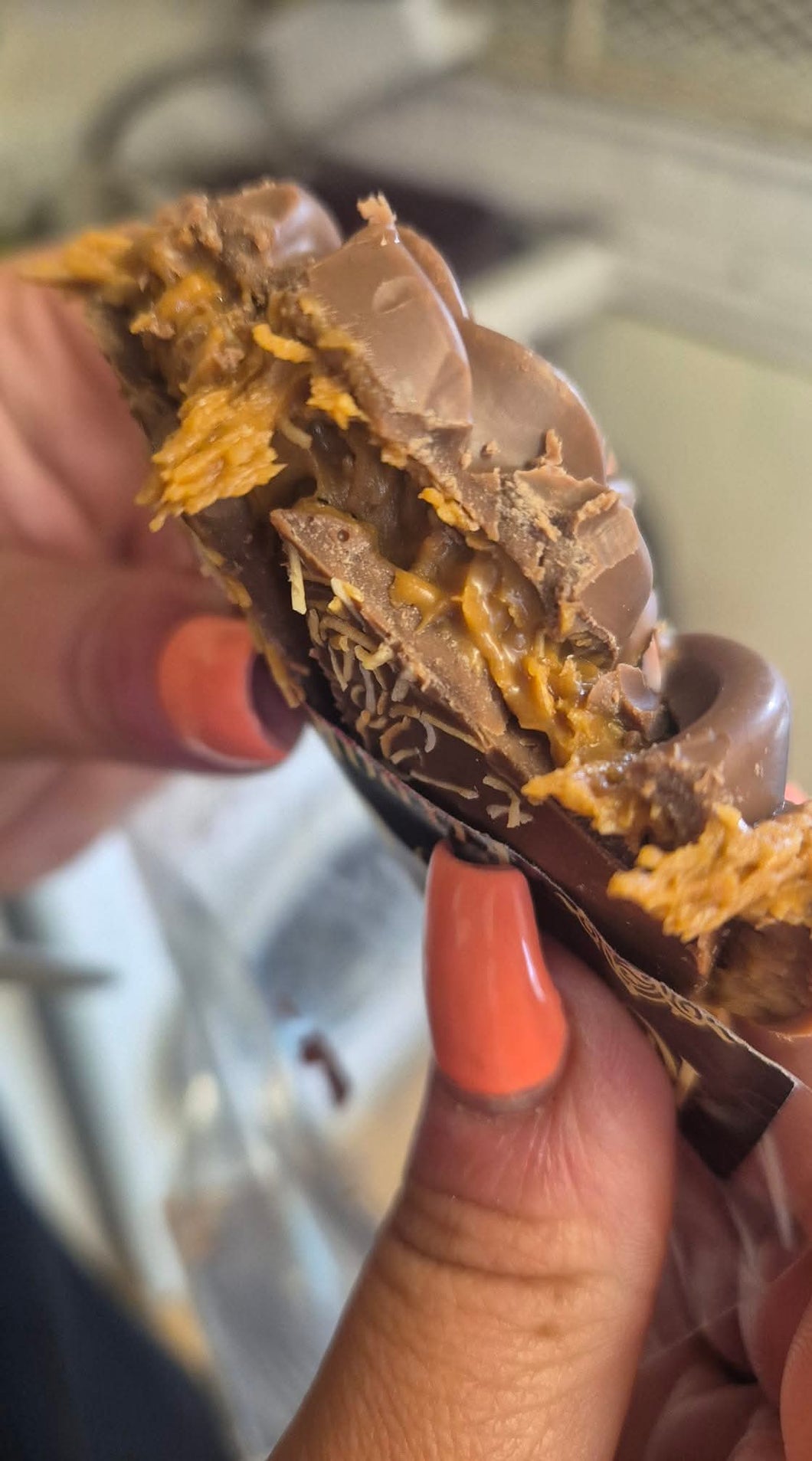 Lotus biscoff spread & Kataifi egg duo