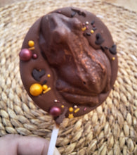 Load image into Gallery viewer, Frog Milk chocolate lolly

